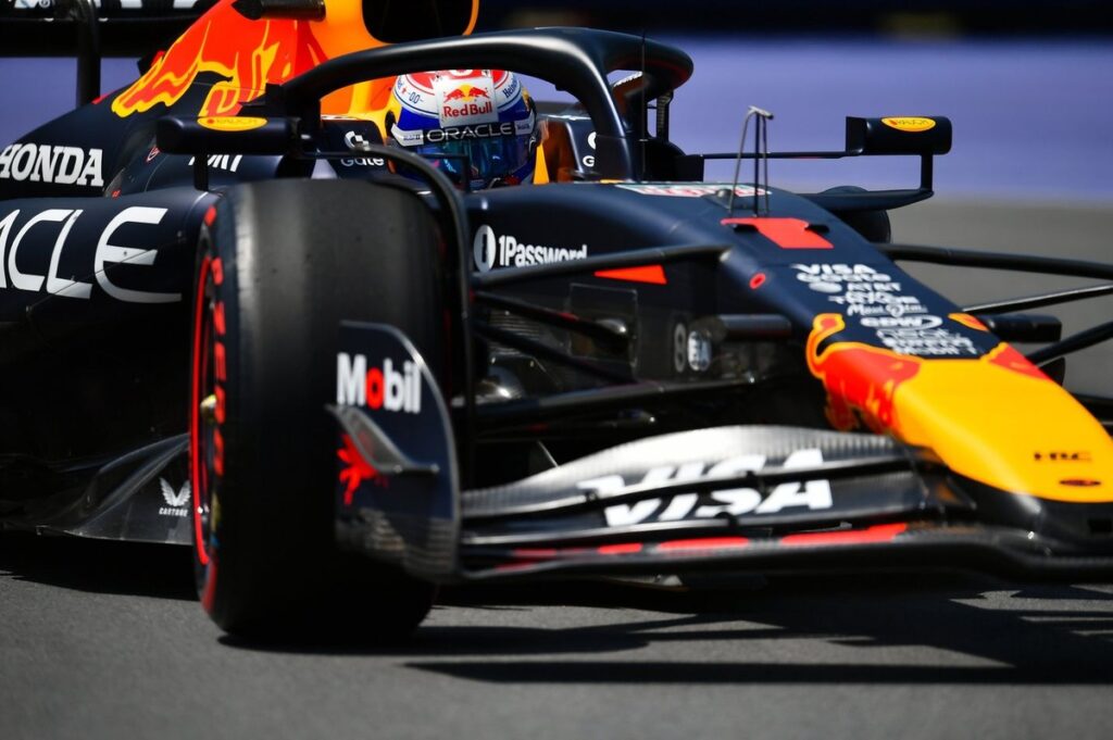 analise-f1:-o-que-dizem-os-dados-sobre-chances-de-verstappen,-russell-e-mclaren-no-canada