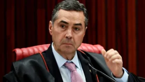 ofensiva-de-bolsonaristas-nos-eua-mira-presidente-do-stf-e-insinua-novas-sancoes-de-trump