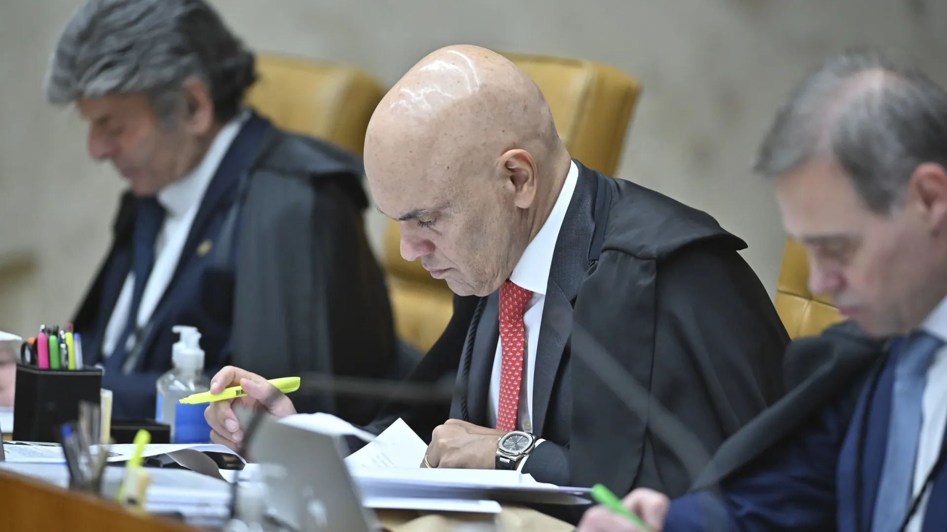stf-tera-trama-golpista,-caso-marielle-e-mudanca-de-presidente-no-segundo-semestre