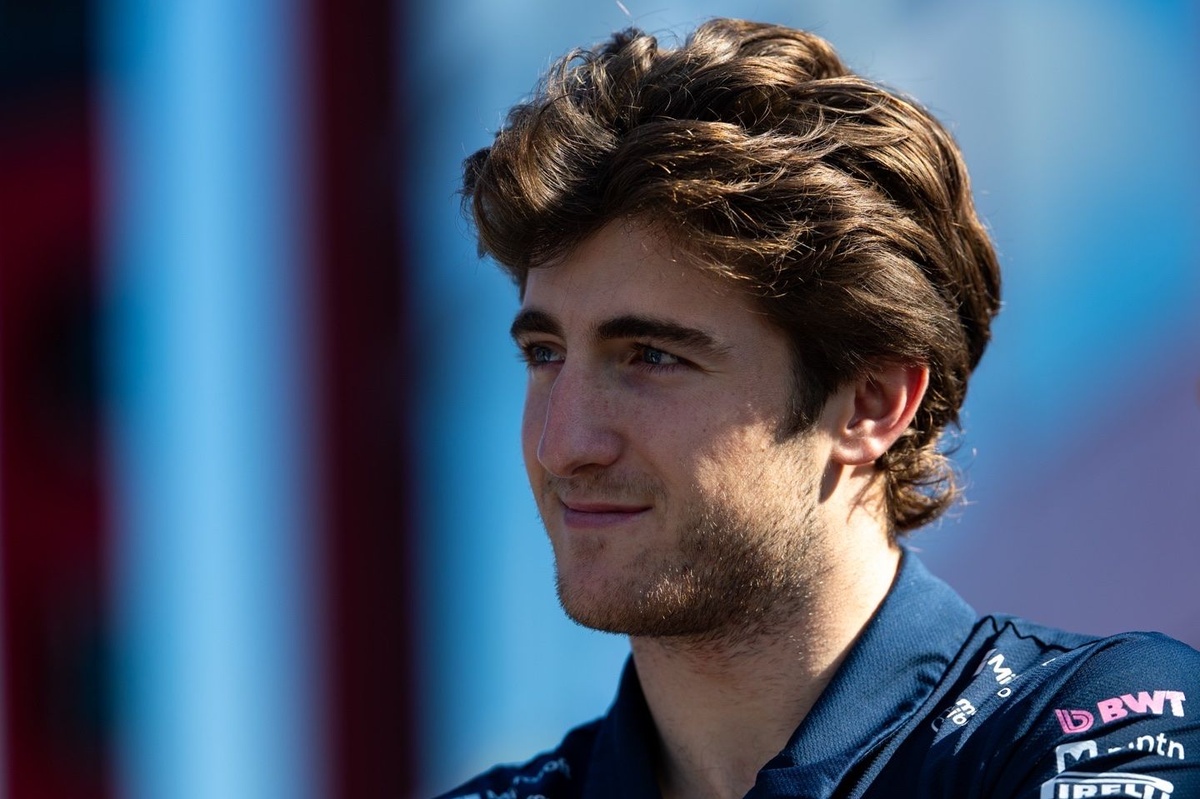 f1:-doohan-pode-assumir-vaga-de-reserva-da-haas-em-2026,-diz-jornalista
