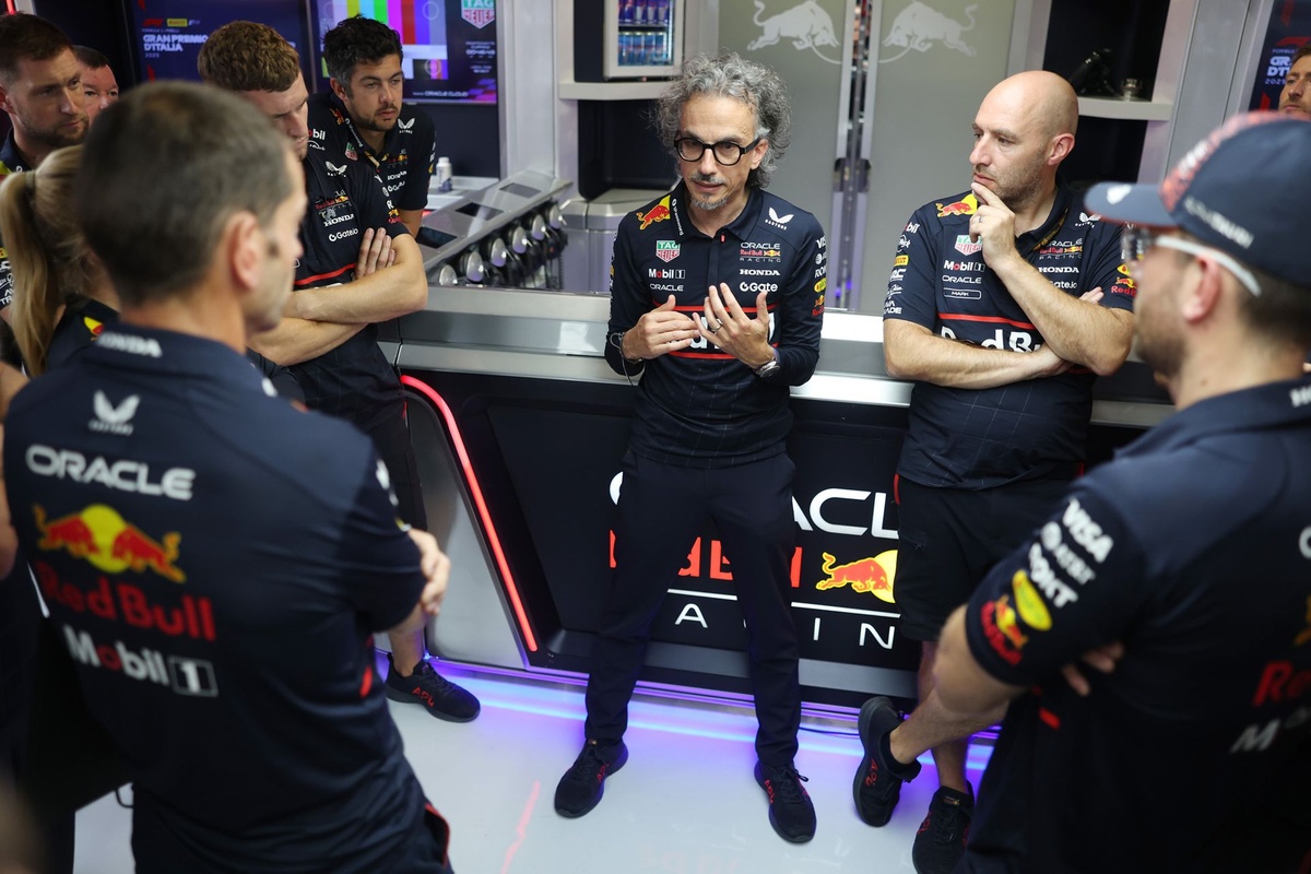 f1:-com-verstappen-no-pareo,-chefe-da-red-bull-revela-que-ha-mais-atualizacoes-por-vir
