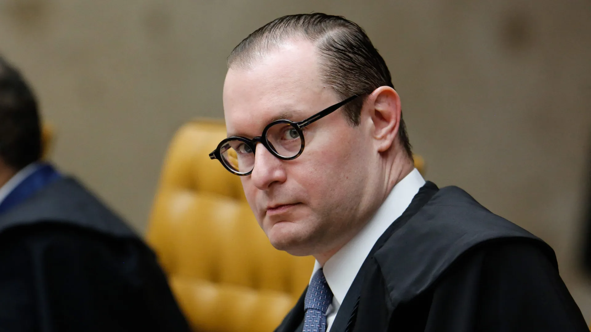 golpe:-zanin-vota-e-soma-2-votos-para-condenar-nucleo-de-desinformacao