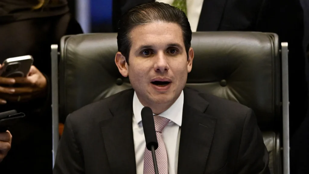 motta-diz-que-vai-analisar-‘todos’-os-pedidos-de-cpi