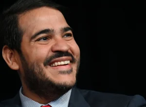 em-artigo-no-ny-times,-jorge-messias-defende-stf-e-soberania-do-brasil
