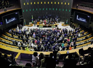 sete-deputados-estreiam-na-camara-nesta-semana;-veja-quem-sao