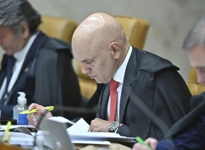 stf-tera-trama-golpista,-caso-marielle-e-mudanca-de-presidente-no-segundo-semestre