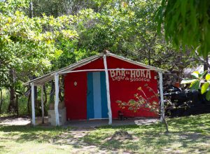 comunidade-do-bar-da-hora-resiste-ao-turismo-de-massa-e-aposta-no-sossego