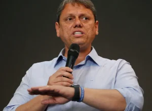 para-tarcisio,-e-o-mercado-financeiro-que-vai-‘proporcionar-a-reducao-das-desigualdades’