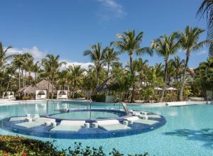 punta-cana-vai-alem-da-lua-de-mel-e-tem-atracoes-para-viajantes-solo-e-grupos
