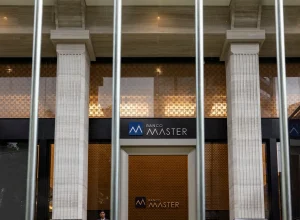 banco-master-financiou-maior-aquisicao-de-areas-de-minerais-criticos-do-pais