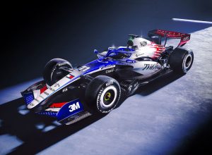 f1:-cadillac-tera-pintura-especial-‘americana’-no-gp-da-gra-bretanha