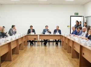 mesa-tecnica-debate-criterios-minimos-de-qualidade-em-produtos-de-higiene-dos-presidios