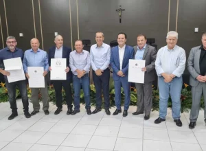 Sesao-Diego-Guimaraes-XXXI-Capa-Portal-JVC-1-rkb5ueluwzxvl31eufsmc3jo5toplh3zlccw34csow.jpg (1)